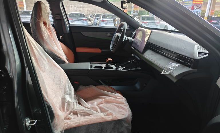 
								Changan UNI-V Third Generation Power Edition + Dolby Audio full									