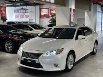 Lexus ES 2014 300h Elite Edition