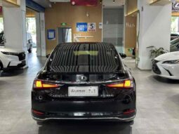 
										Lexus ES 2022 model 300h Premium Edition full									