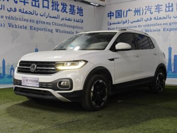 Volkswagen (Exploring Shadows)