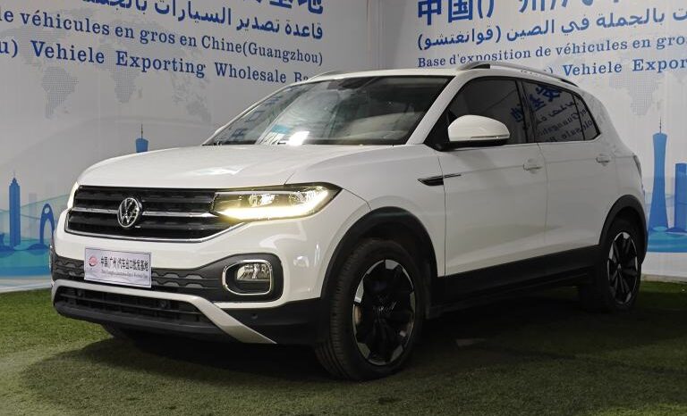 
								Volkswagen (Exploring Shadows) full									