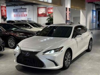 Lexus ES 2020 300h Premium Edition