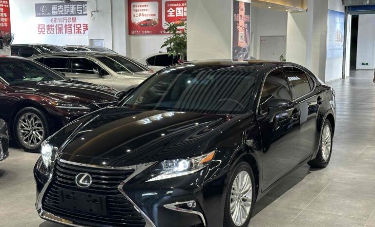 
								Lexus ES 2015 200 Comfort Edition full									