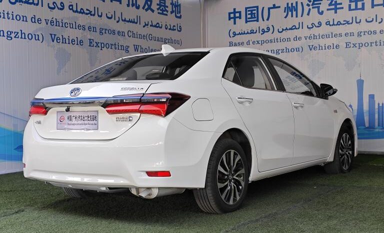 
								Toyota Corolla Hybrid E+ full									