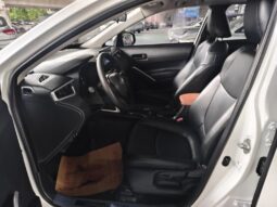 
										Toyota Corolla Cross full									