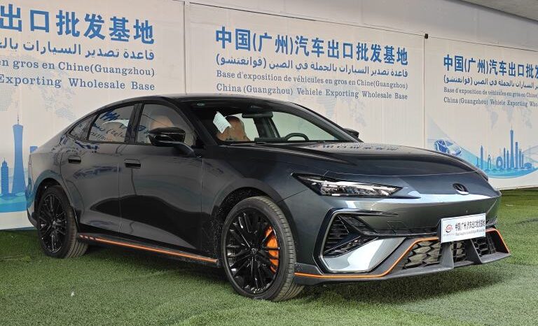 
								Changan UNI-V Third Generation Power Edition + Dolby Audio full									