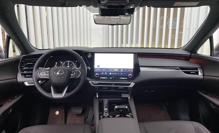 
								Lexus RX New Energy 2023 450h+ Four-wheel Drive Enjoyment Edition full									