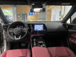 
										Lexus NX 2022 model 350h front-wheel drive, Premium Edition full									