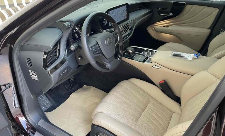 
								Lexus LS 2021 500h Luxury Edition full									