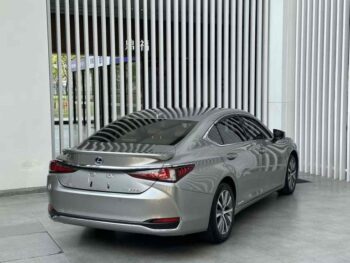 Lexus ES 2020 300h Premium Edition