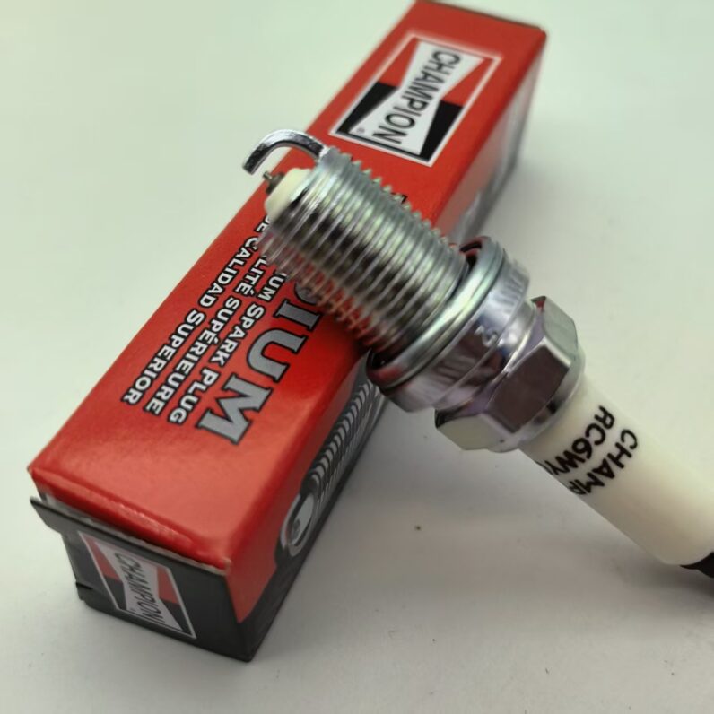 
								3707100XEG01B Spark Plug full									