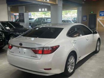 Lexus ES 2014 300h Elite Edition