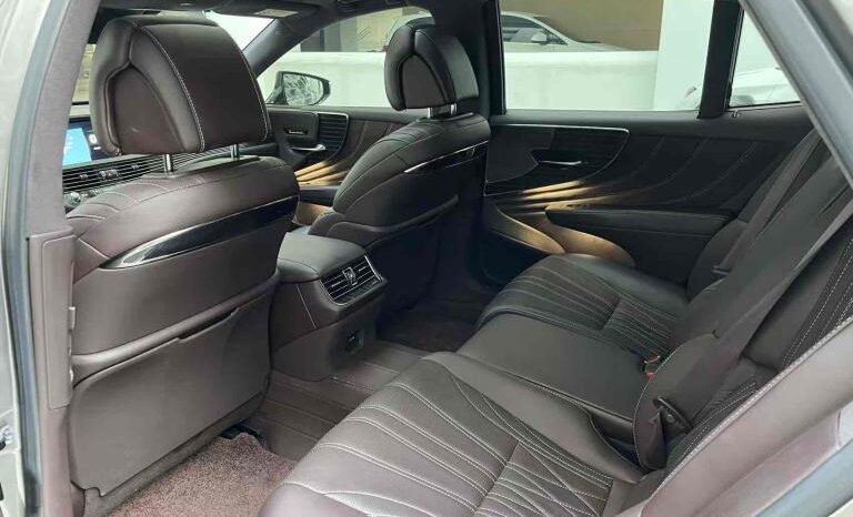 
								Lexus LS 2020 500h Luxury Edition, National VI full									