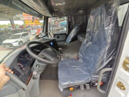 
										Dump truck HOWO 8×4 dump truck full									