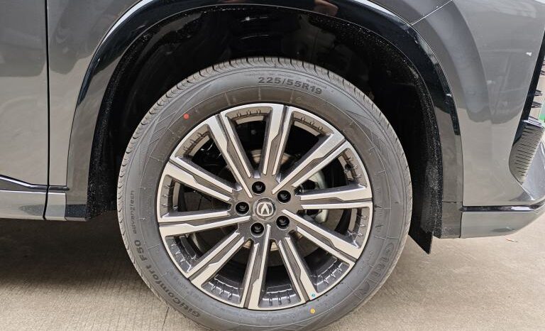 
								Changan CS75 Plus Smart Navigation Edition full									