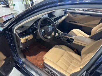 Lexus ES 2015 200 Comfort Edition