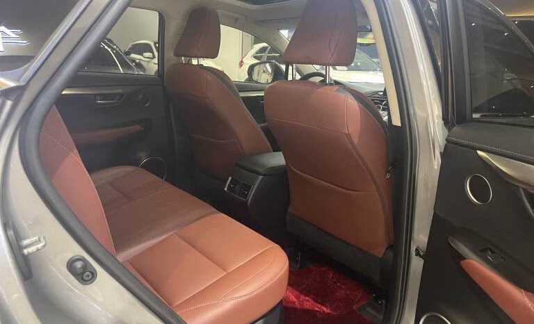 
								Lexus NX 2016 200 All-wheel Drive Premium Edition full									