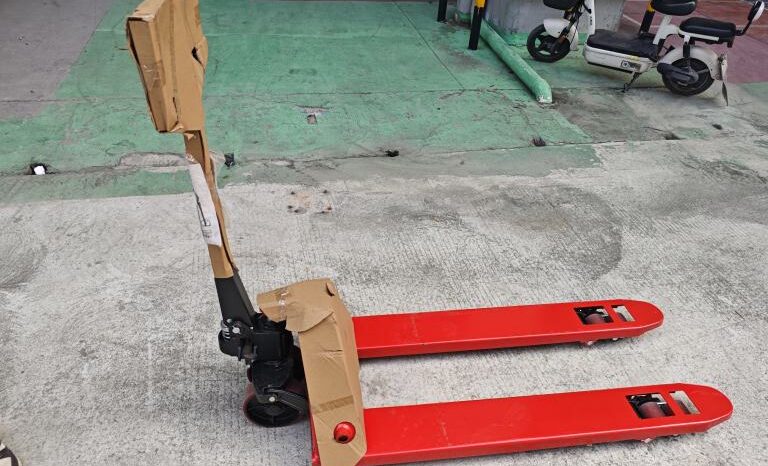 
								[New vehicle] Manual hydraulic pallet truck full									