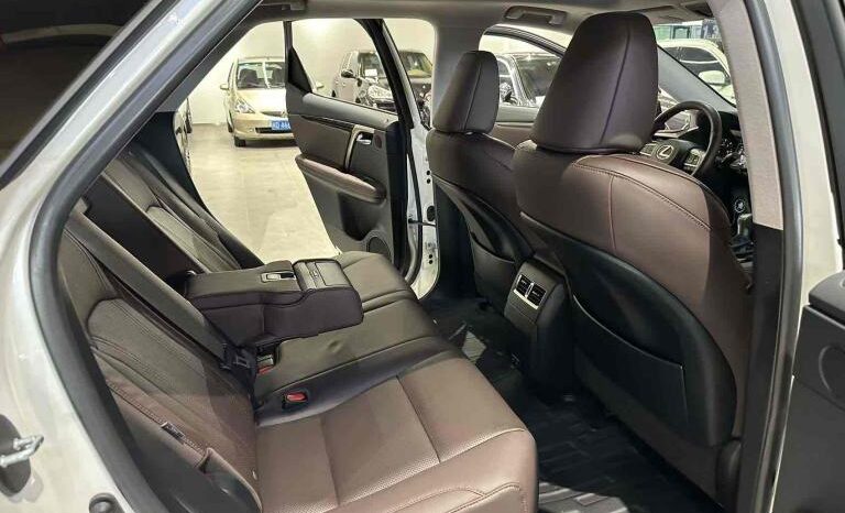 
								Lexus RX 2020 facelift 300 four-wheel drive Elegance edition full									