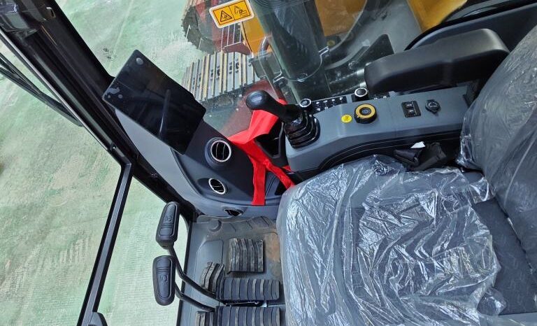 
								[New vehicle] XCMG XE245GH hydraulic excavator full									