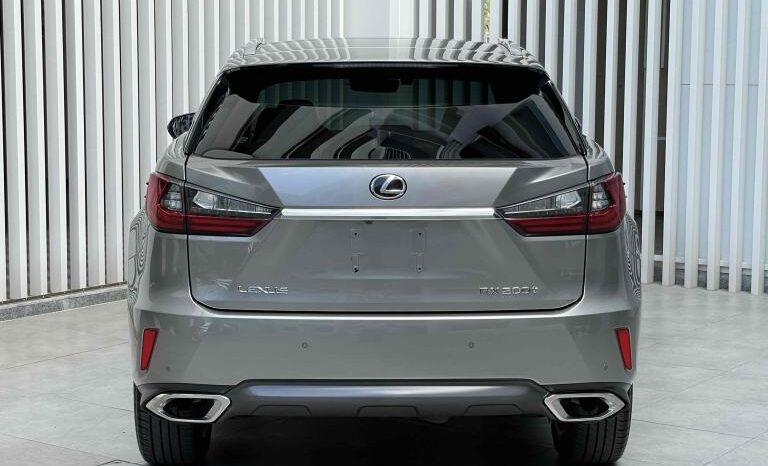 
								Lexus RX 2016 model 300 four-wheel drive Elegance version, China V emission standard full									