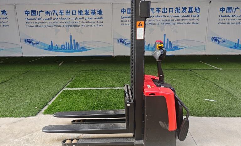 
								[New vehicle] Pallet stacking vehicle, electric type full									