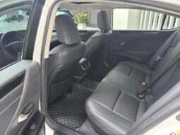 
										Lexus ES 2018 300h Premium Edition, National VI full									