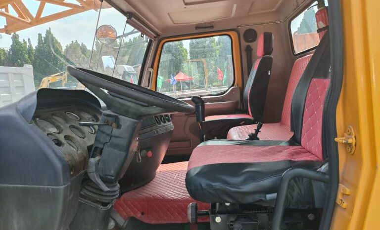 
								XCMG QY50K-II truck crane full									