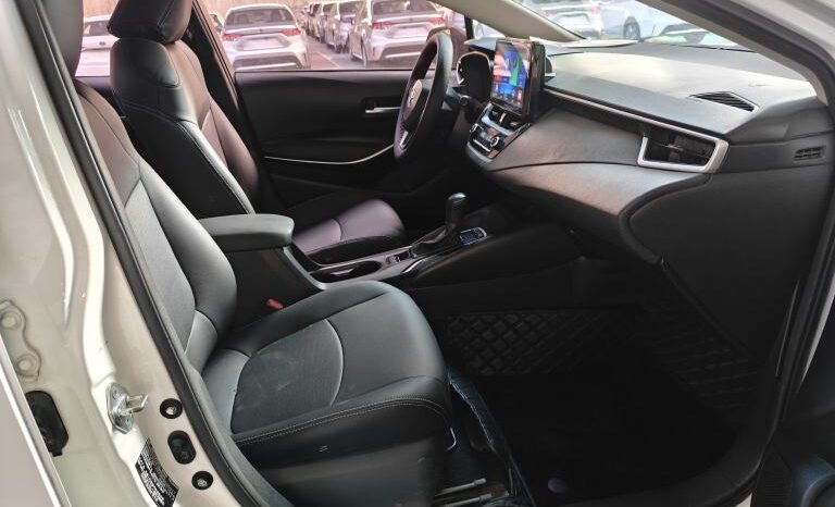 
								Toyota’s new Corolla Hybrid full									