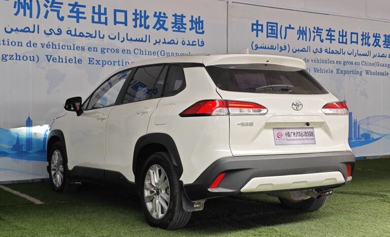 
								Toyota Corolla Cross full									