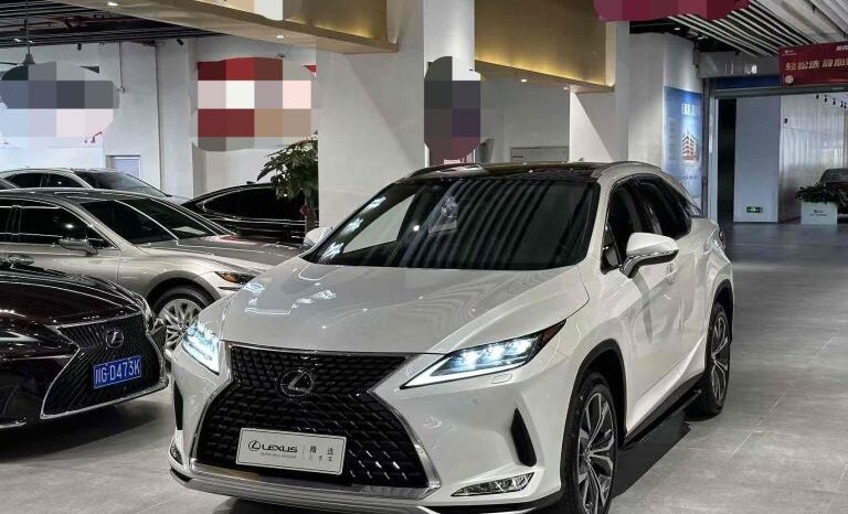 
								Lexus RX 2020 facelift 300 four-wheel drive Elegance edition full									