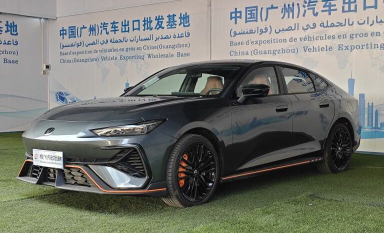 
								Changan UNI-V Third Generation Power Edition + Dolby Audio full									