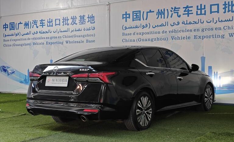 
								2022 Nissan Teana 2.0L CVT XE Pure Enjoyment Edition full									