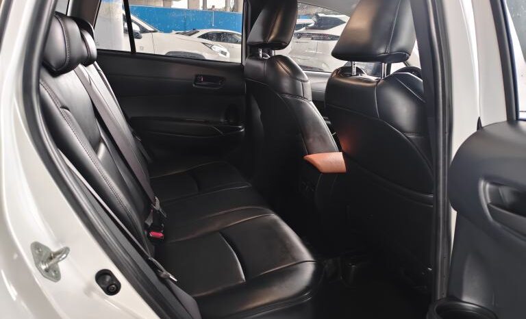 
								Toyota Corolla Cross full									