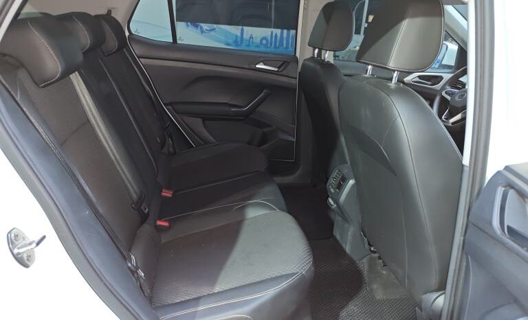 
								Volkswagen (Exploring Shadows) full									