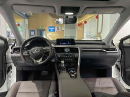 
										Lexus RX 2016 model 300 four-wheel drive Elegance edition, meeting China VI emission standards full									