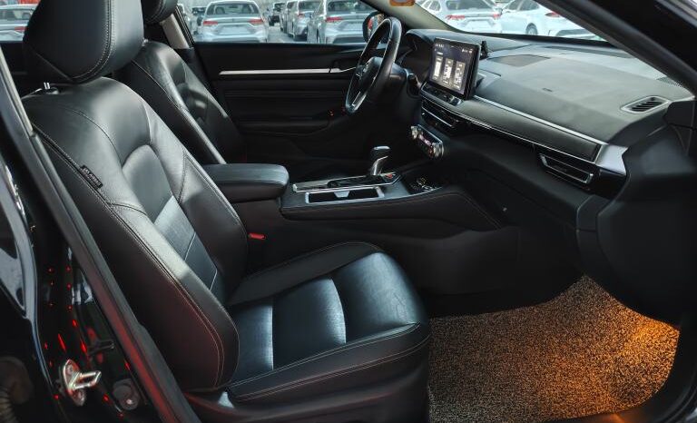 
								2022 Nissan Teana 2.0L CVT XE Pure Enjoyment Edition full									