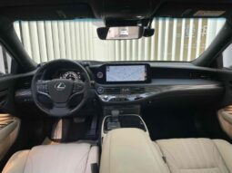 
										Lexus LS 2021 500h Luxury Edition full									
