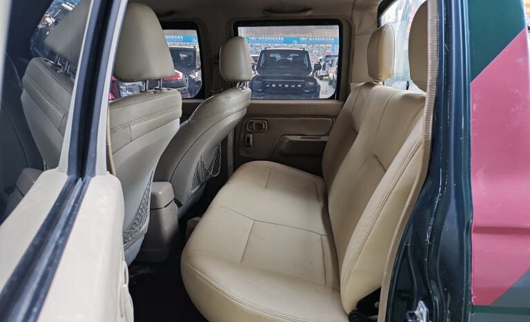 
								Nissan D22 Gasoline 4WD Modified Pickup Truck full									