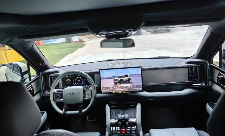 
								Formula Leopard 5 AWD full									