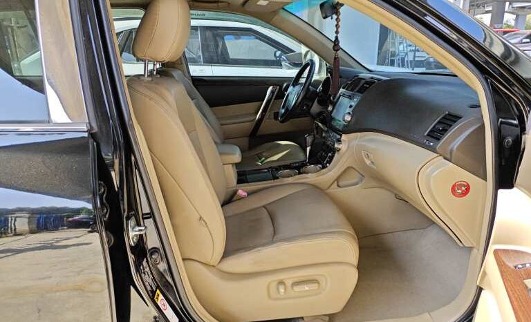 
								Toyota Highlander full									