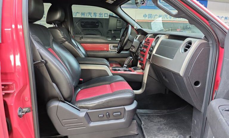 
								Ford F-150 Raptor 4WD Pickup Truck full									