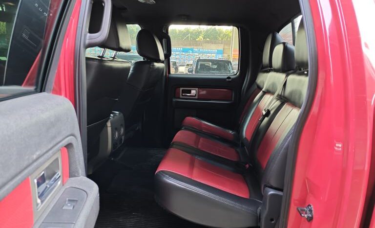 
								Ford F-150 Raptor 4WD Pickup Truck full									